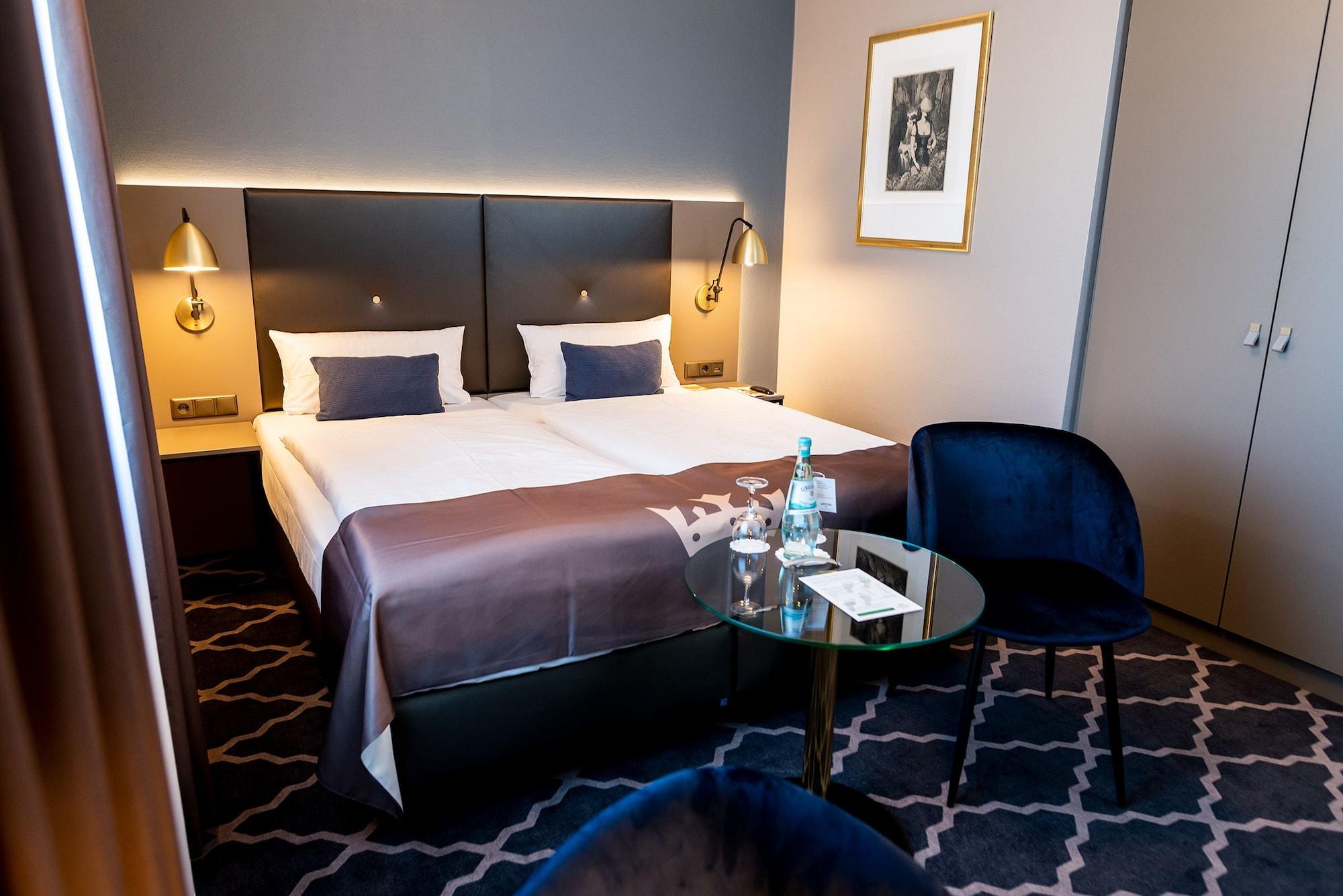 Kaiserhof Hotel 4*
