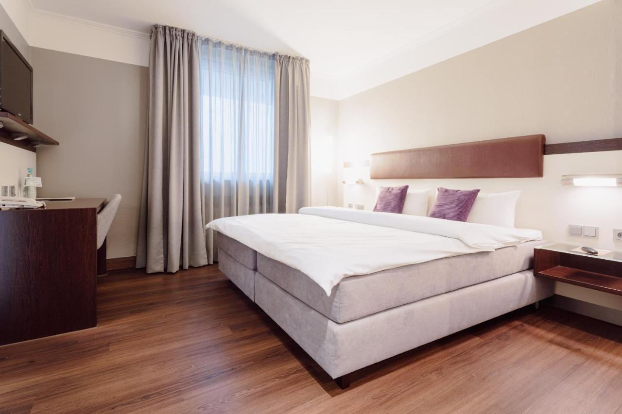Kaiserhof Hotel 4*