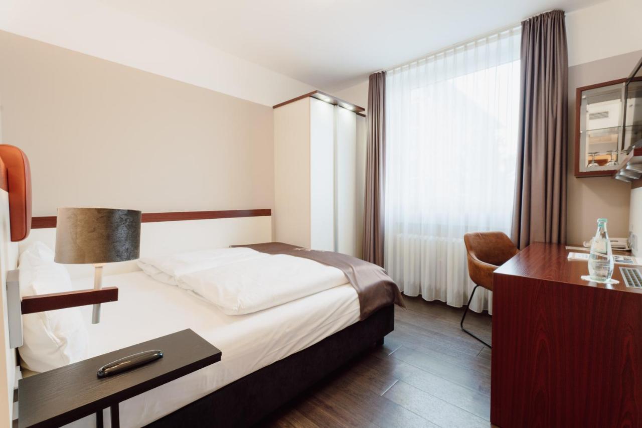 Kaiserhof Hotel